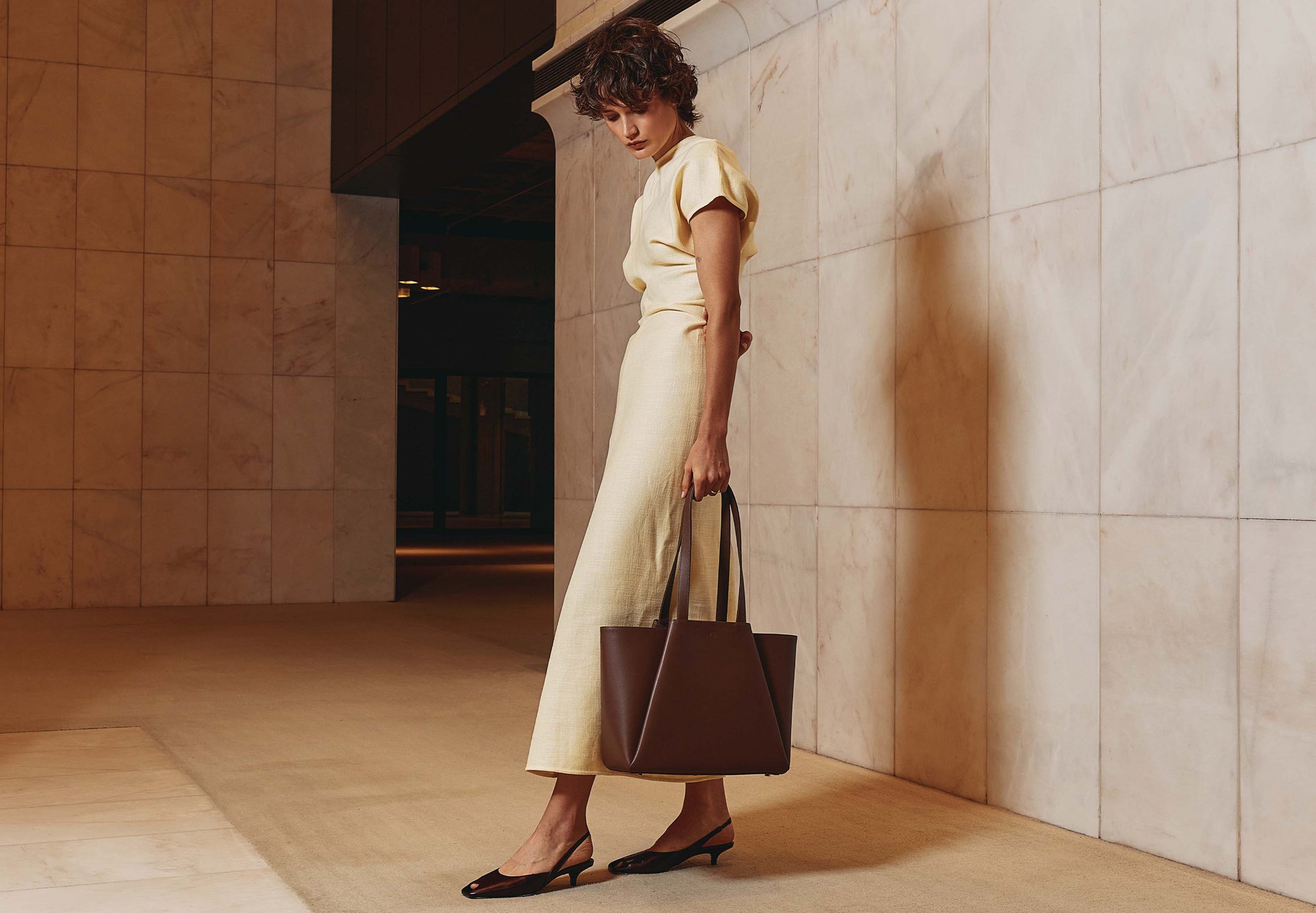 The Midi Pyramid leather workbag – Kaai Bags | North America