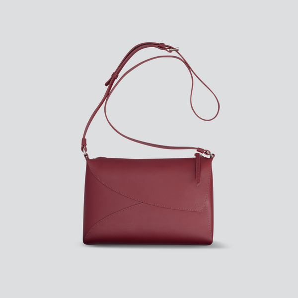 Rebel Clutch - soft touch dahlia red