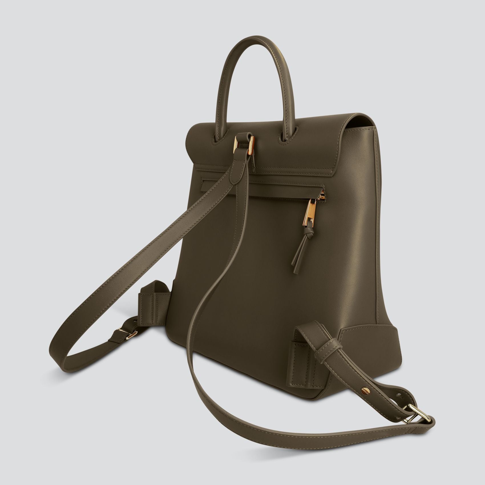 POINTE BACKPACK (KHAKI) カーキ　あさぎーにょ IMG_8398_720x.jpg?v=1732767637